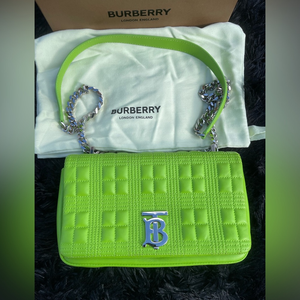 BURBERRY Small Lola Shoulder Chain Bag green